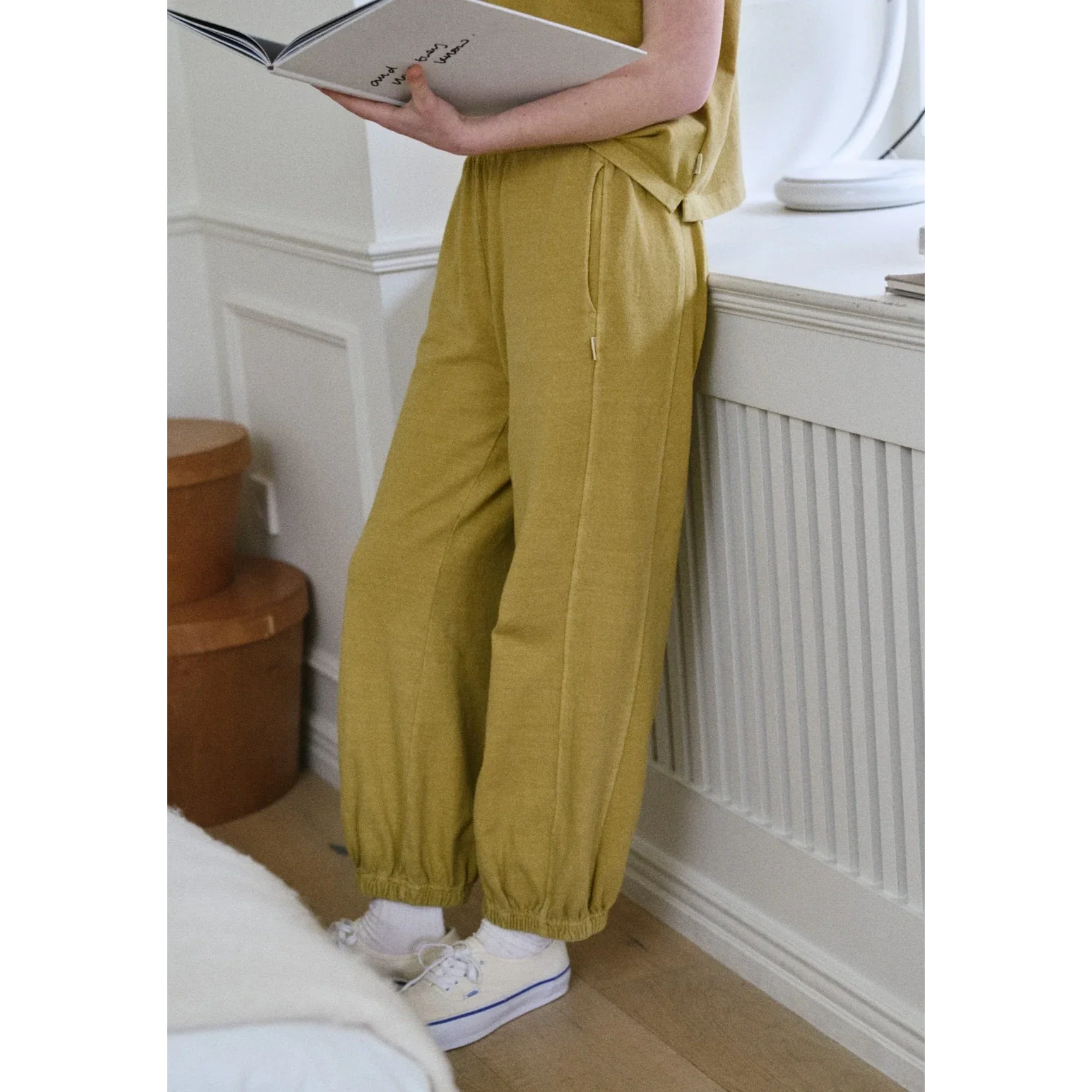Balloon Pants - Image 19