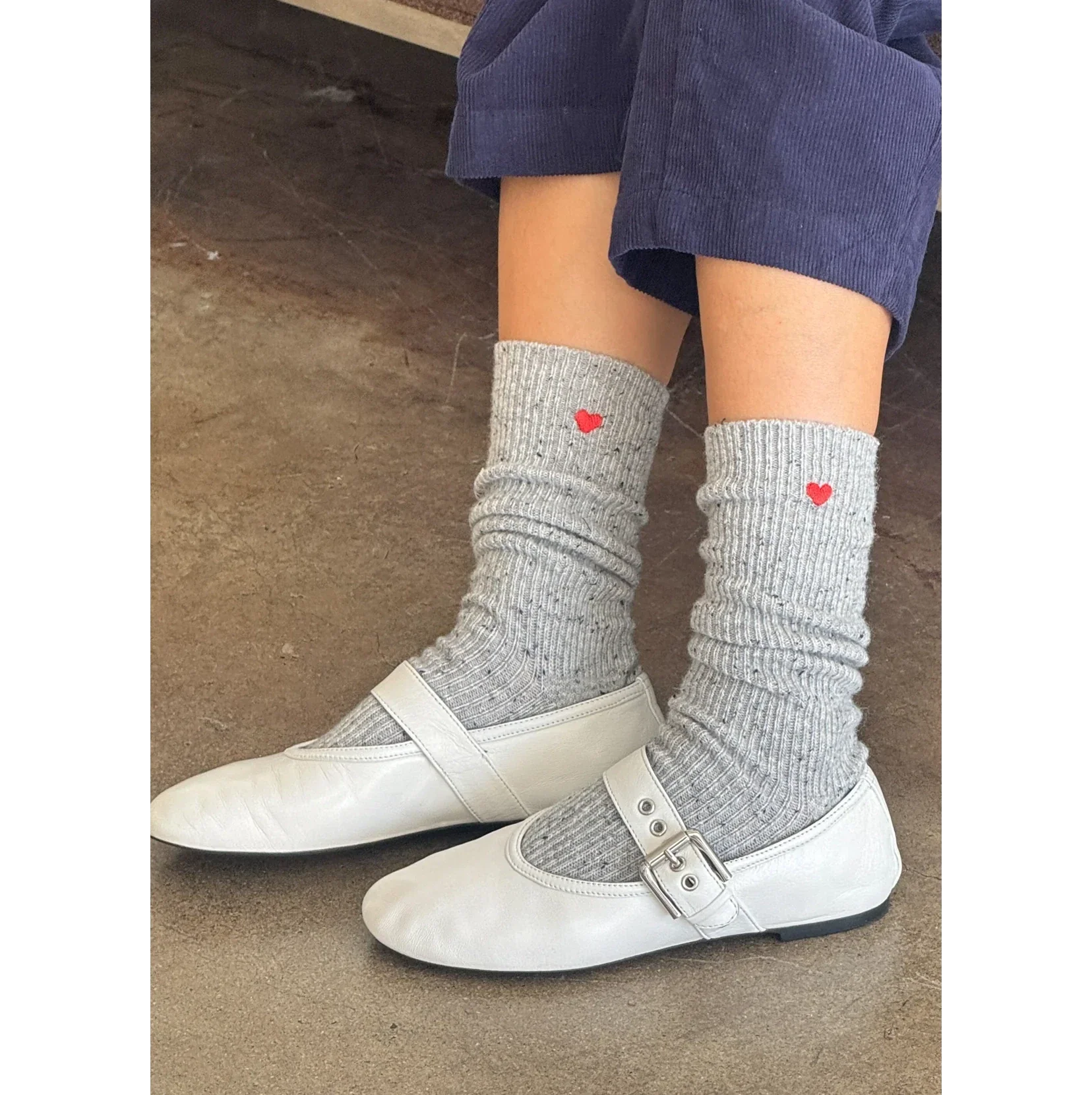 Embroidered Snow Socks - Image 3