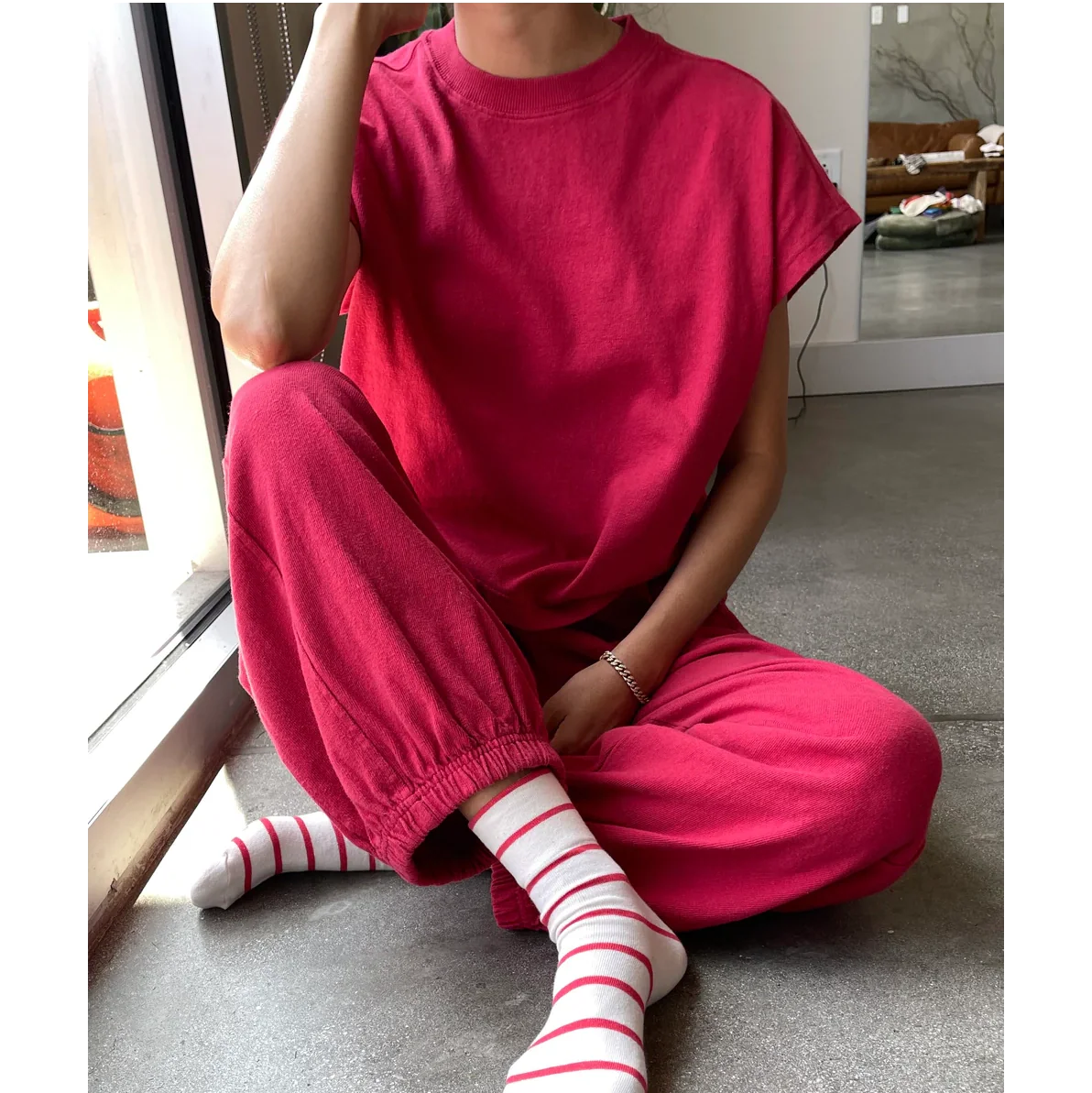 Jeanne Tee - Image 13