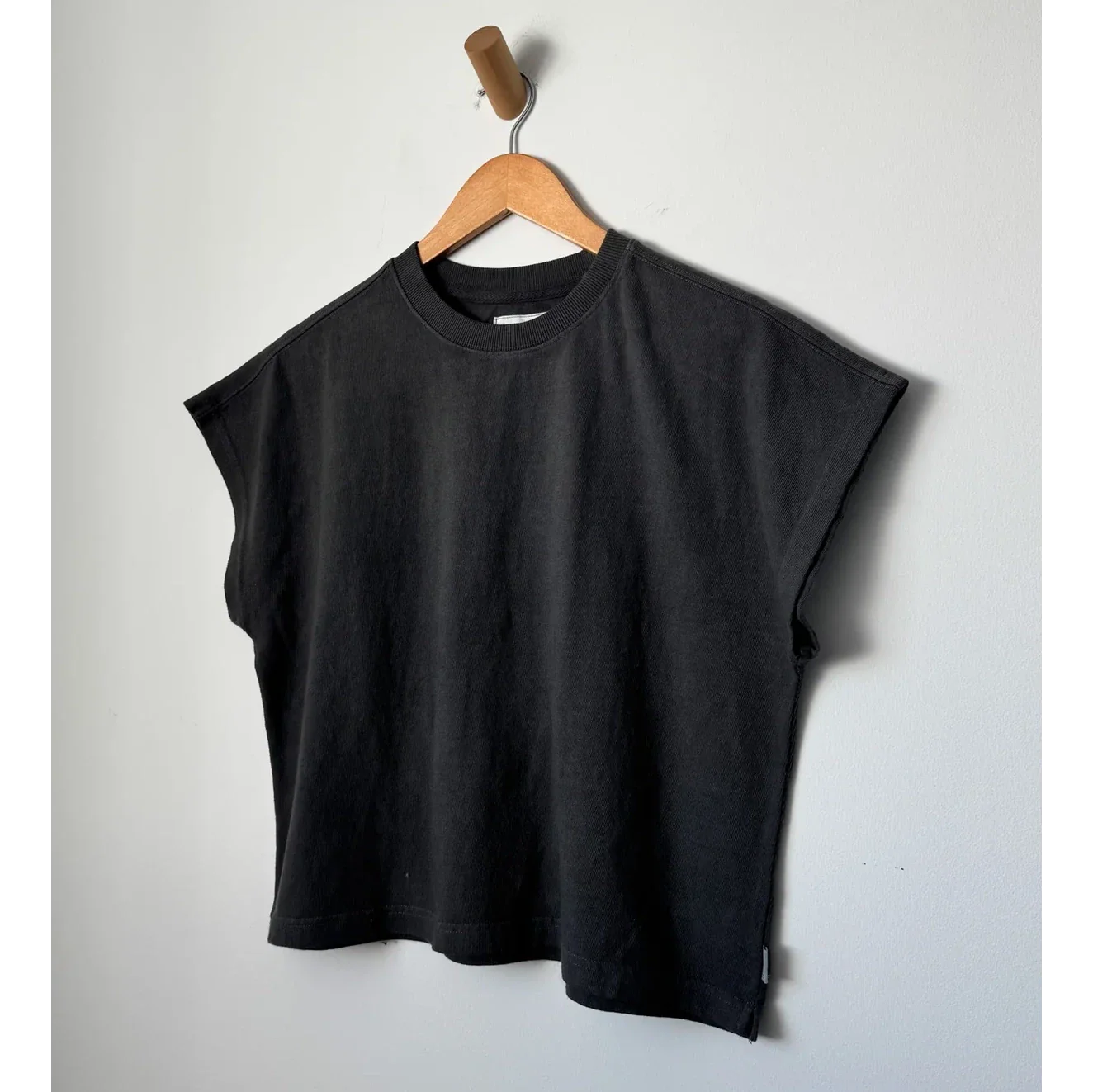 Jeanne Tee - Image 20