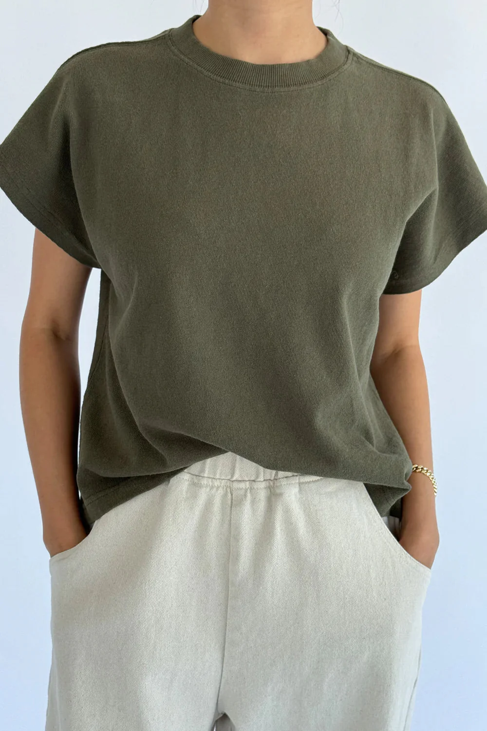 Jeanne Tee - Image 5
